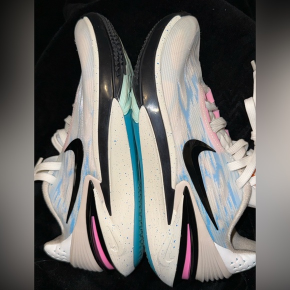 Nike Air Zoom GT Cut 2 White Pink Blue Basketball Shoes FN0234 Women's Size 9 - Picture 8 of 13